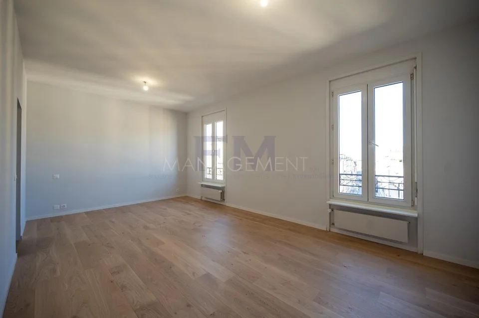 Centre-ville - Rue des Alpes - 4.5 pièces au 5ème étage
