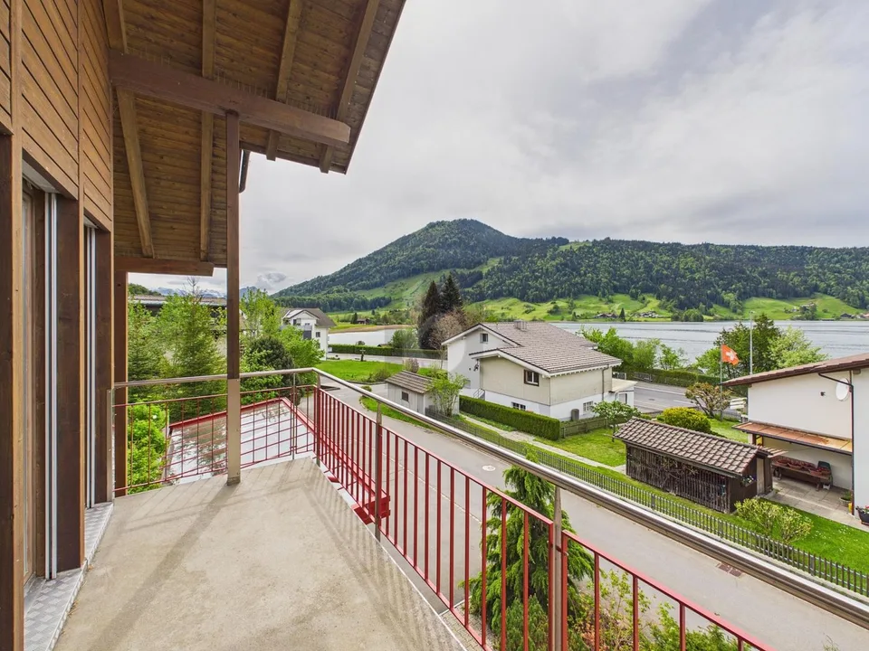 HIGH-END LIVING: RUHIGE LAGE MIT SPA