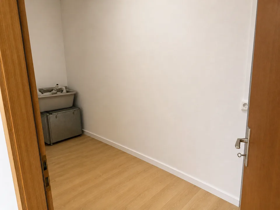 Zu vermieten, 100 m2 Renoviert, flexibel für verschiedene berufliche oder private Aktivitäten – Foto 9 von 14