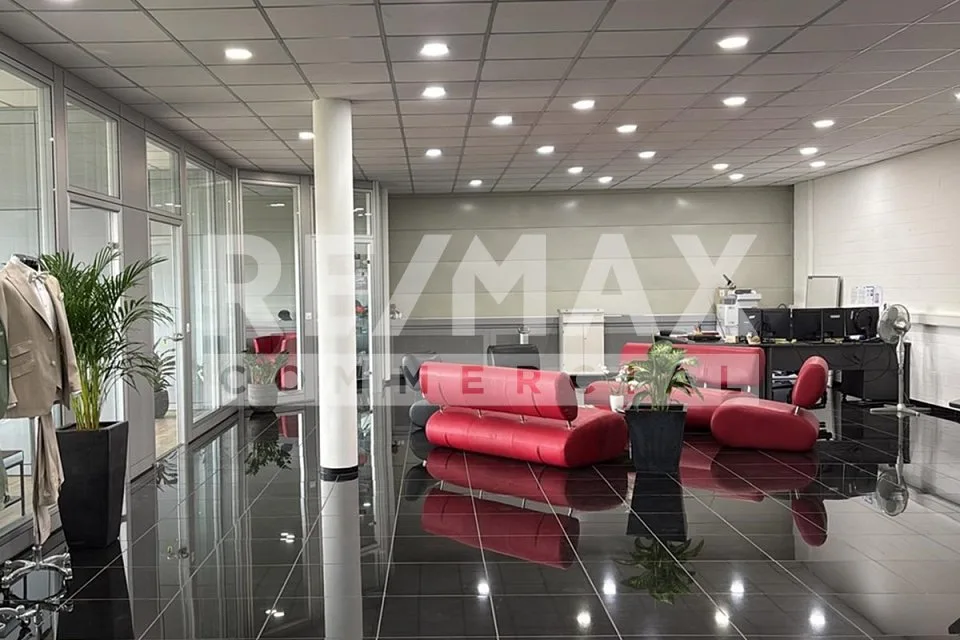Helles Einzelbüro im repräsentativen Büro  Oftringen, am Strassenkreuz der Schweiz