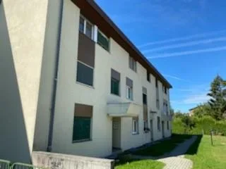 Locaux,12