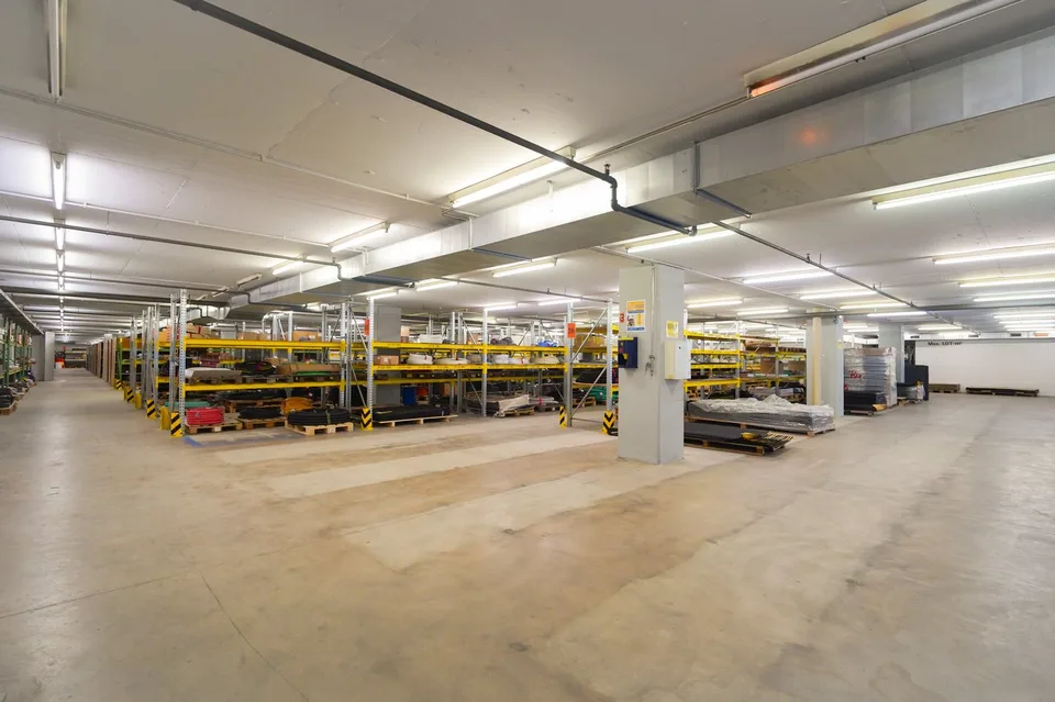 Attraktive und flexible Büroräumlichkeiten in Dübendorf – Foto 16 von 18