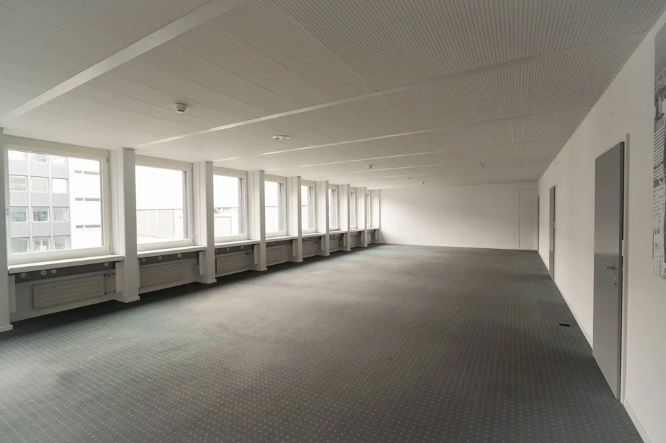 Attraktive und flexible Büroräumlichkeiten in Dübendorf