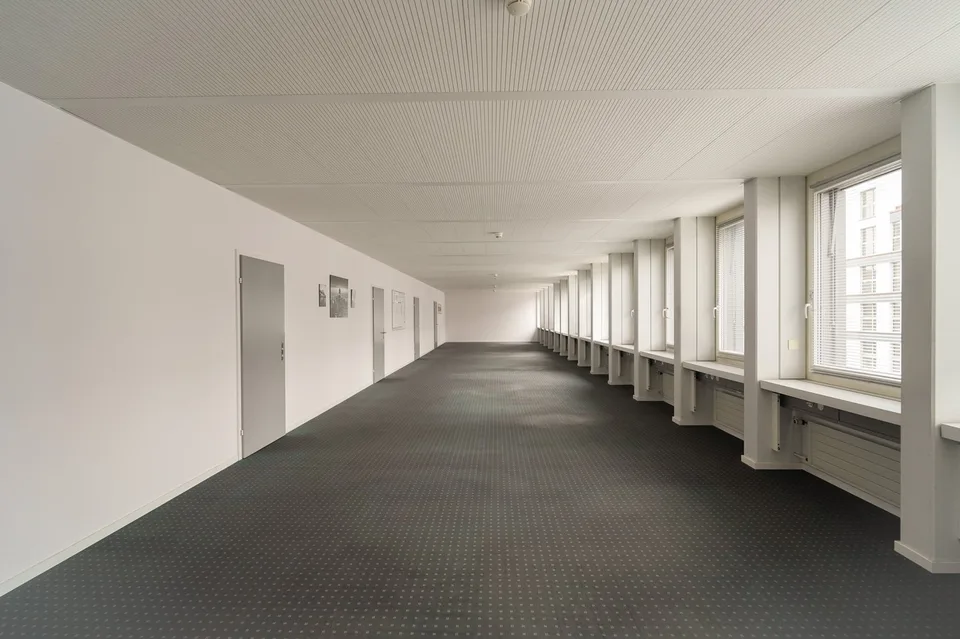 Attraktive und flexible Büroräumlichkeiten in Dübendorf