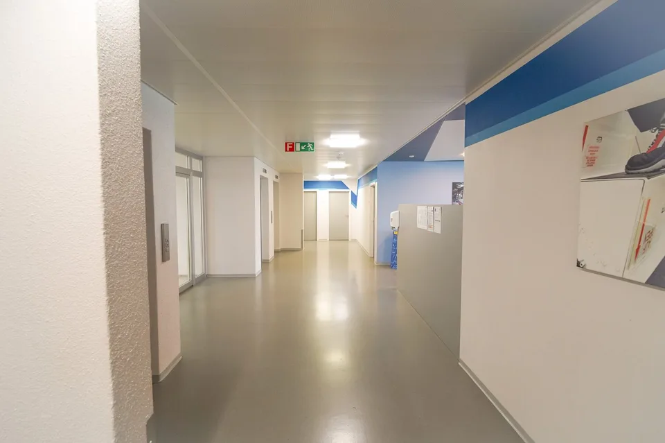 Attraktive und flexible Büroräumlichkeiten in Dübendorf – Foto 15 von 18
