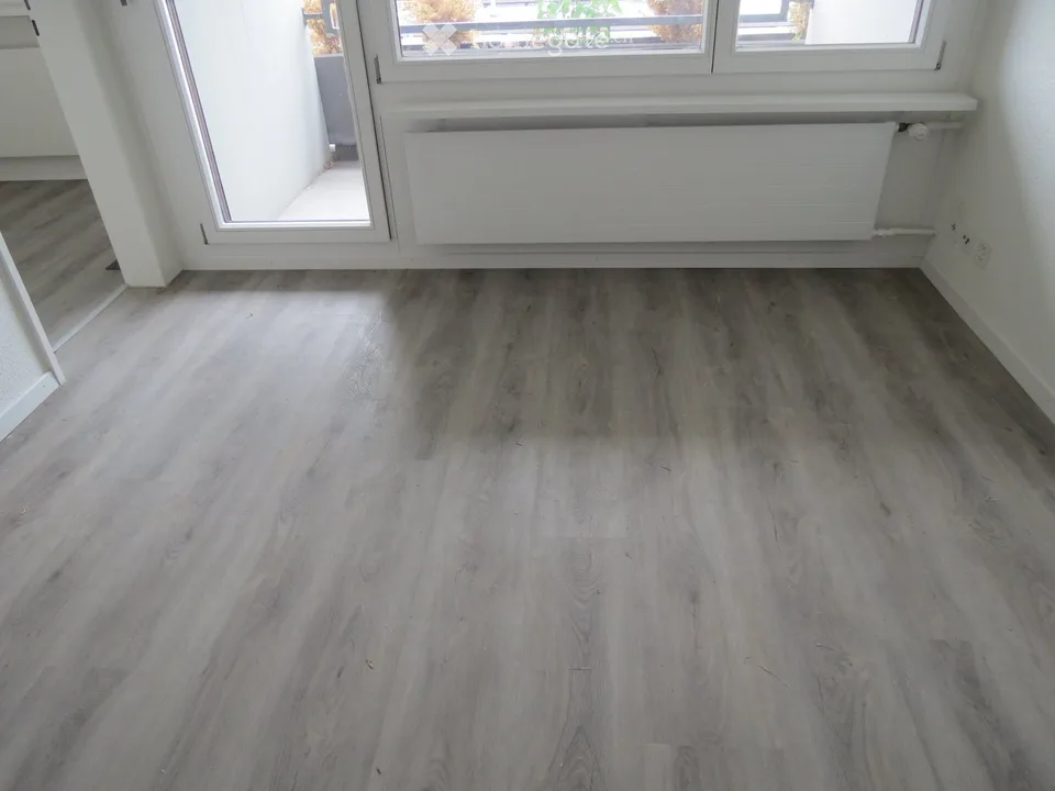 1.5 Zimmerwohnung an bester Verkehrslage direkt beim Bahnhof Oerlikon