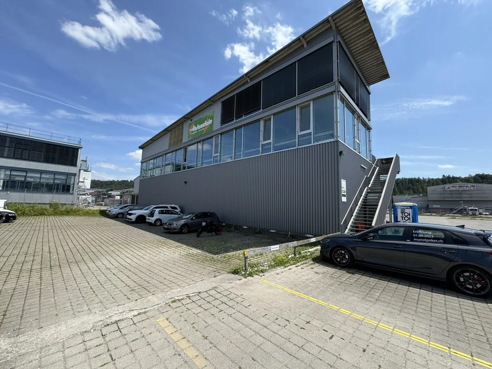 Zentral gelegene Bürofläche zu vermieten