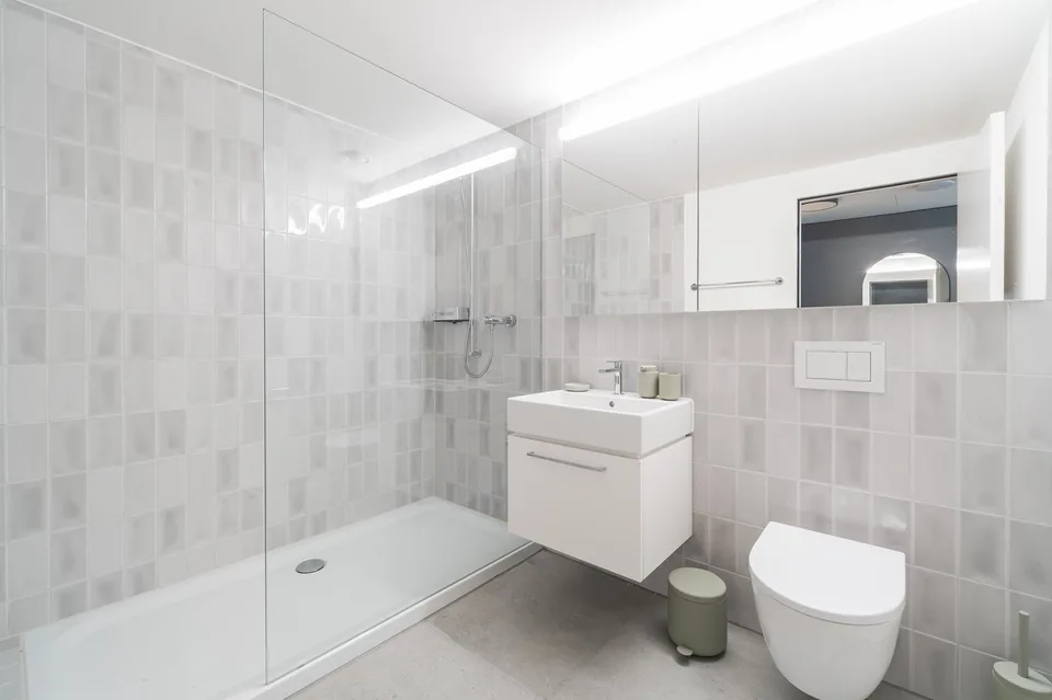 NEW WOW! 3min zum HB - möblierte 1.5-Zimmer-Wohnung 30m2 – ab 01.11.2025 – photo 12 sur 13