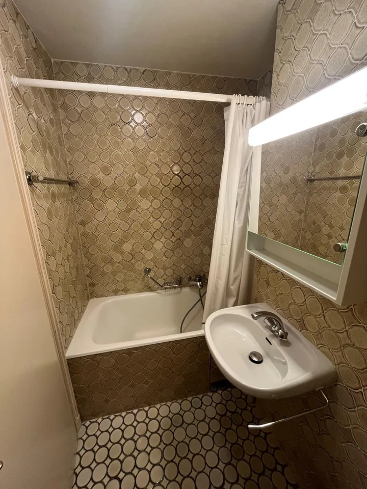 In the heart of the Old Town - 5-room apartment – photo 8 of 8