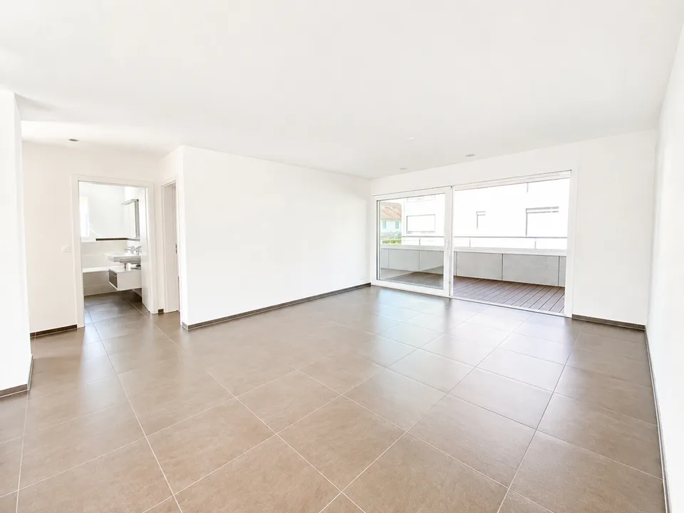 Luxuriöse Designwohnung im Schlösslipark mit grosszügigem Balkon