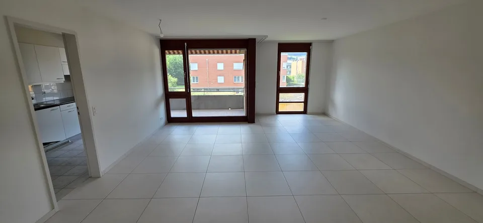 helle, sonnige, ruhige 3.5-Zimmer Wohnung mit Balkon