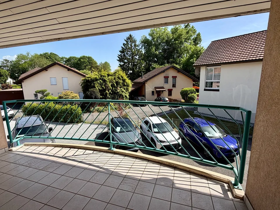 Büro mit viel Platz zur Miete in Payerne – 5 Räume, 143 m²