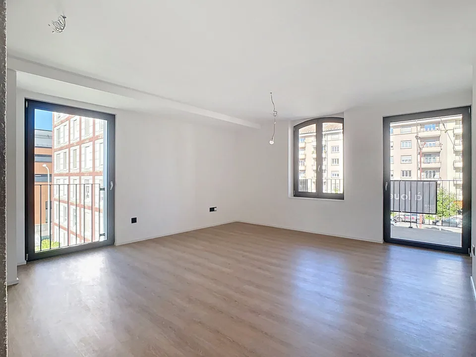 Apartment with 2.5 rooms and balcony – photo 8 of 12