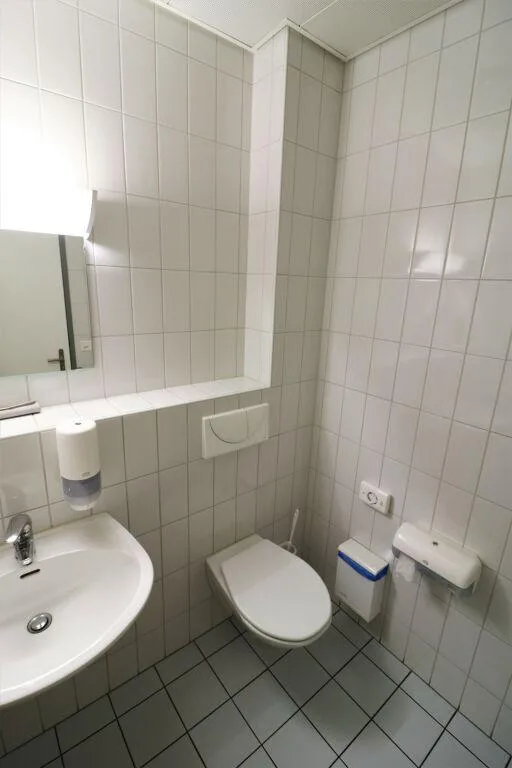 Lichtdurchflutete Gewerberäume Raum für Ihre Vision! – Foto 9 von 12