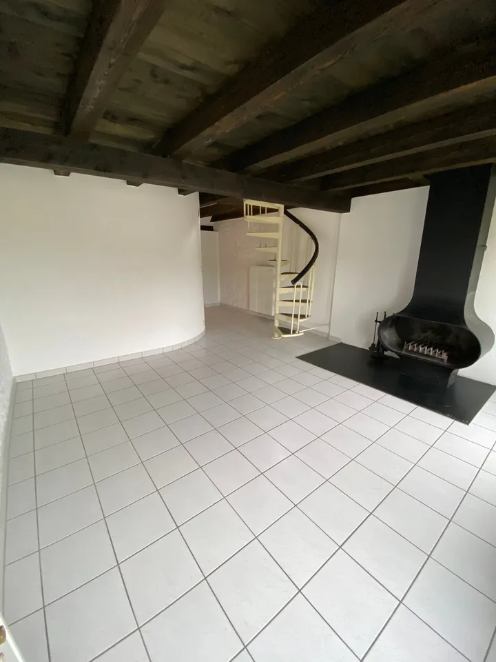Magnifique 2.5 pièces en duplex au 3ème étage au coeur de la vieille ville – photo 7 sur 23
