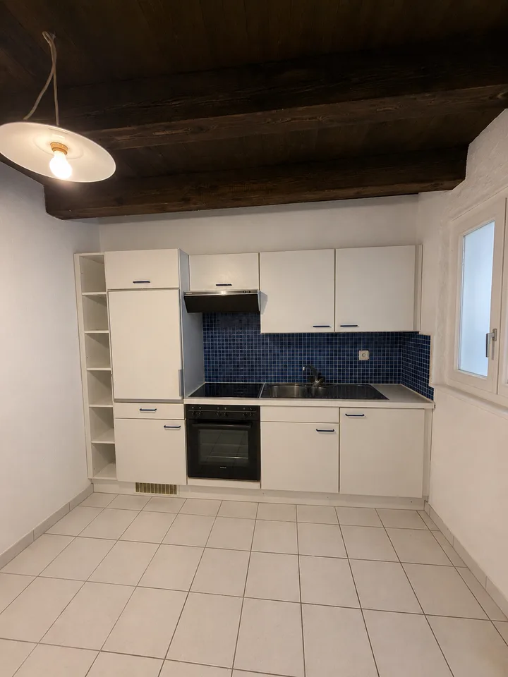 Magnifique 2.5 pièces en duplex au 3ème étage au coeur de la vieille ville – photo 6 sur 23