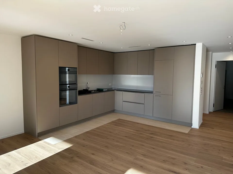 Moderne 2.5-Zimmer-Neubauwohnung in Tuggen – ruhig, familienfreundlich und barrierefrei