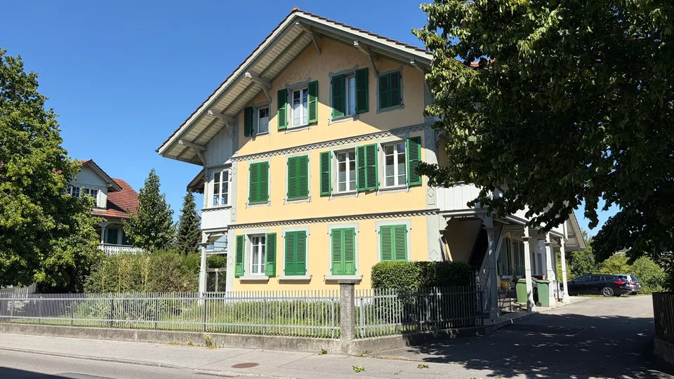 moderne 3-Zimmer-Wohnung mit Balkon