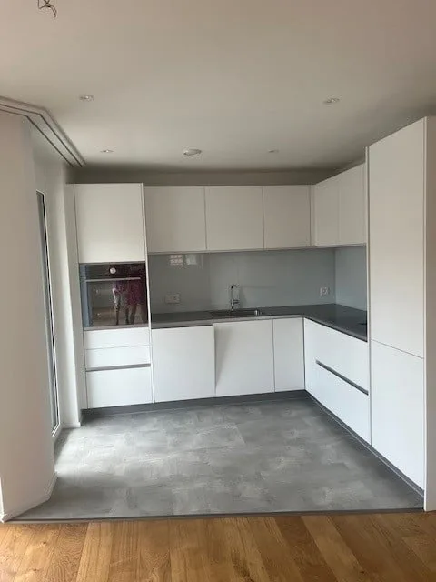 Modern 3.5-room attic apartment in Steinmaur