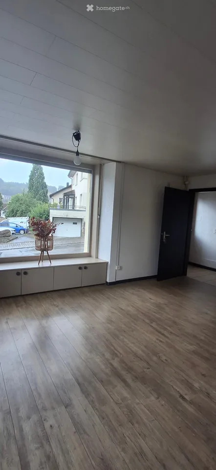 Ufficio luminoso in affitto a Chevenez – 2 locali, 30 m²