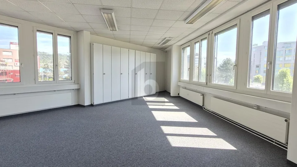 NÄHE BAHNHOF - IDEAL FÜR COACHINGS
