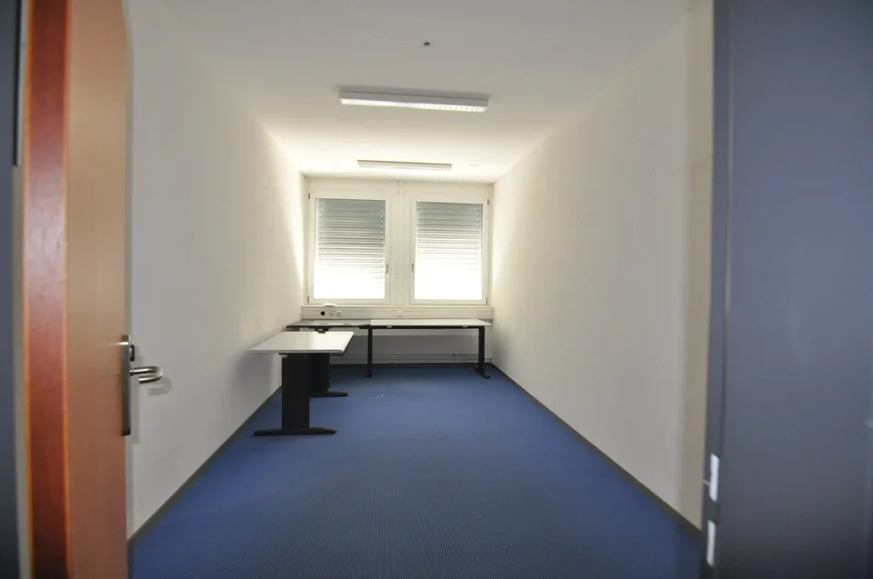 Gewerbe "Blazar" in Füllinsdorf