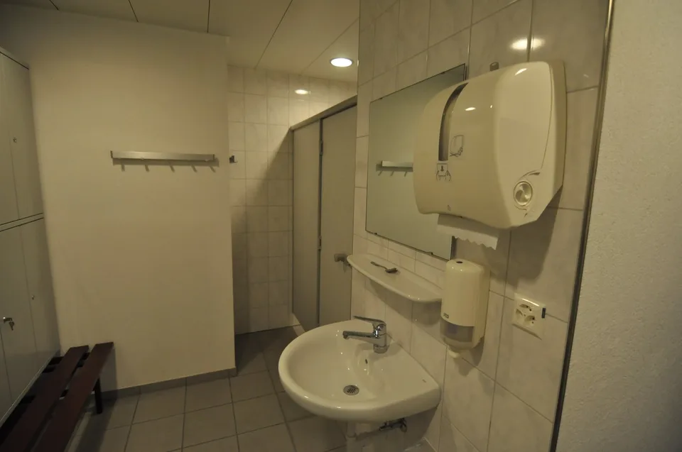 Gewerbe "Blazar" in Füllinsdorf – Foto 10 von 11