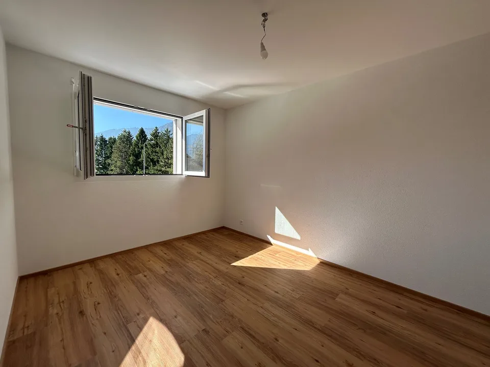 Neue 4,5-Zimmer-Wohnung im 1. Stock