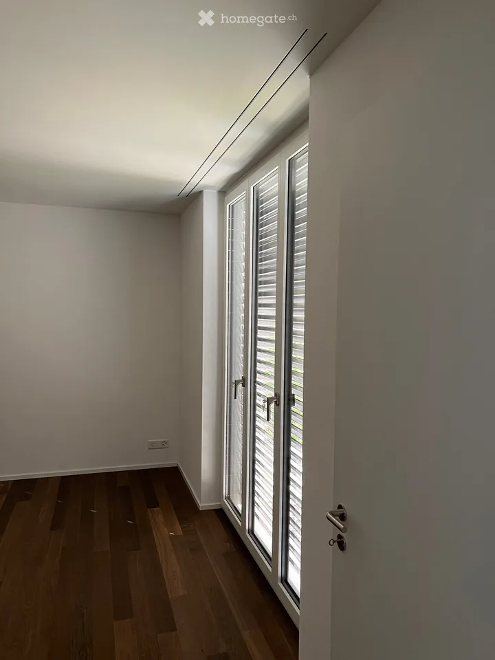 Appartamento di giardino moderno di 2,5 locali al piano terra in una posizione di prima scelta a Winterthur-Seen