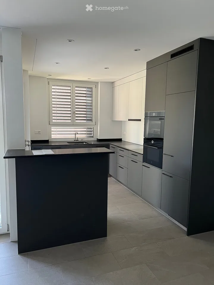 Appartamento di giardino moderno di 2,5 locali al piano terra in una posizione di prima scelta a Winterthur-Seen