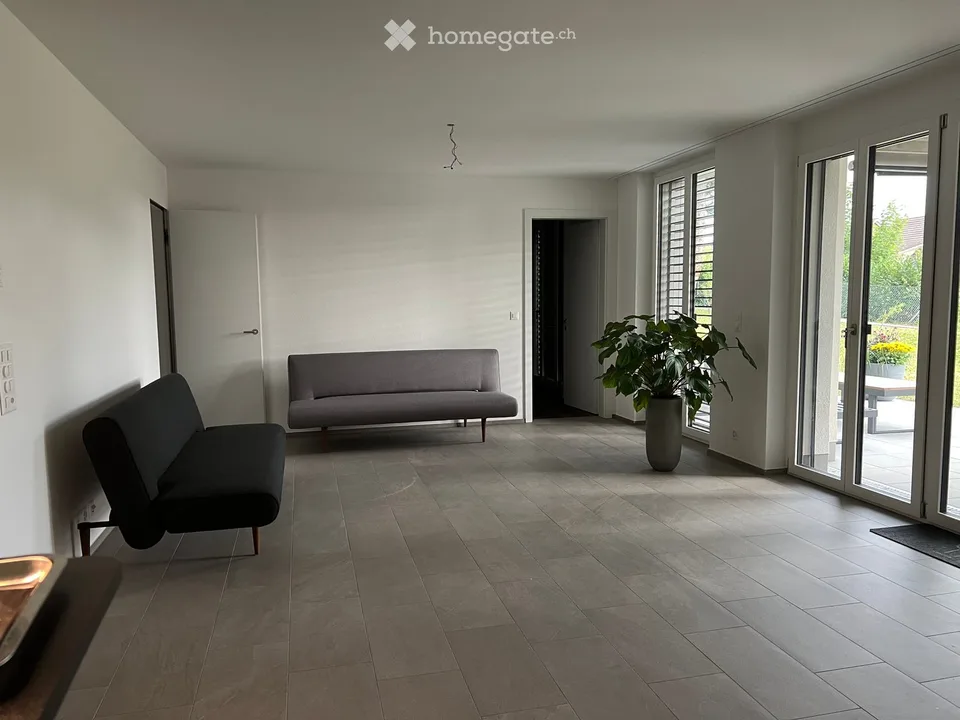 Moderne 2.5-Zimmer-Garten-Wohnung im Erdgeschoss an erstklassiger Lage in Winterthur-Seen
