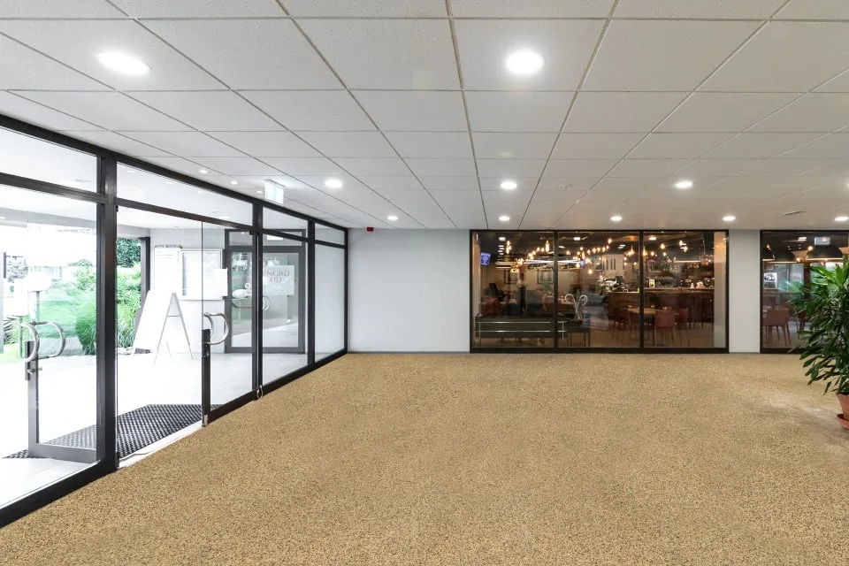 LUGANO NORD/BIOGGIO - AFFITTASI AMPIO SHOWROOM DI 275 MQ (rif. 006) – foto 7 di 14