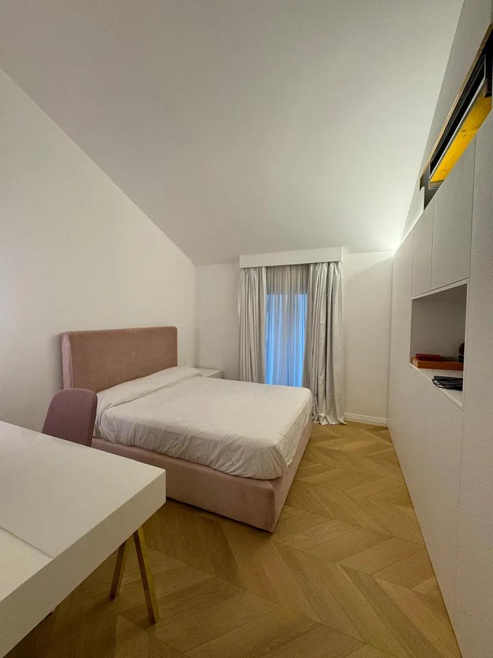Duplex de luxe avec vue sur le lac au cœur de Lugano – disponible immédiatement – photo 13 sur 21