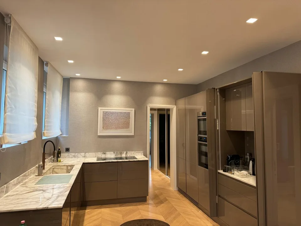 Duplex de luxe avec vue sur le lac au cœur de Lugano – disponible immédiatement – photo 8 sur 21