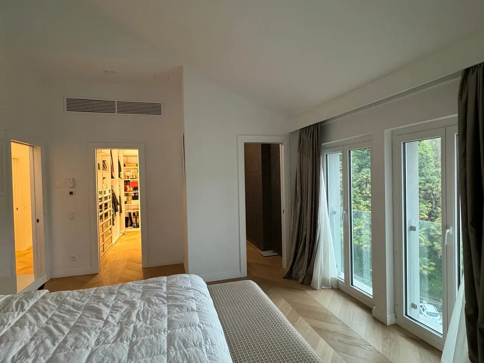 Duplex de luxe avec vue sur le lac au cœur de Lugano – disponible immédiatement – photo 11 sur 21