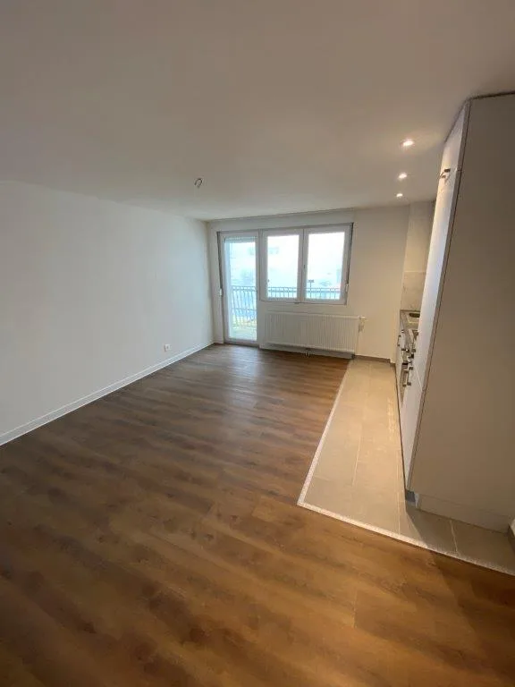 Incantevole appartamento di 2 locali con balcone a La Chaux-de-Fonds
