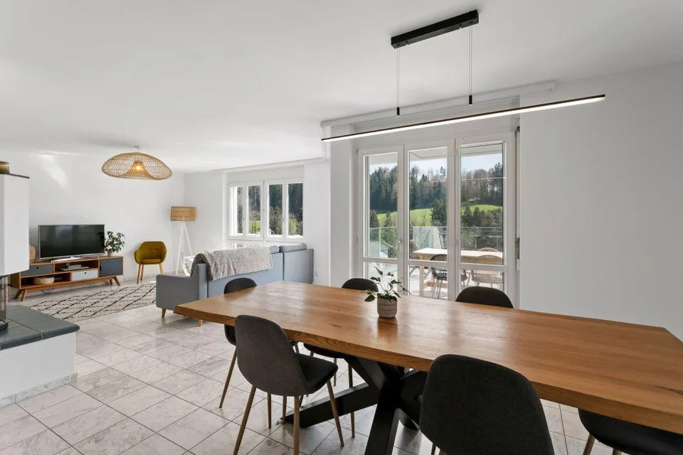 Top propriété avec studio séparé