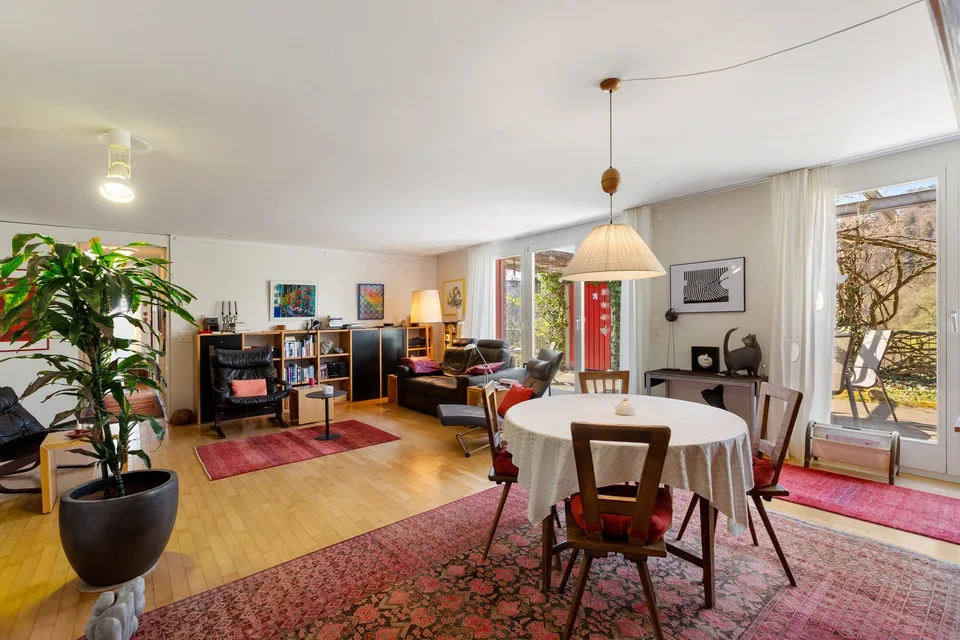 Grosszügige Terrassenwohnung mit wunderbarem Dachgarten