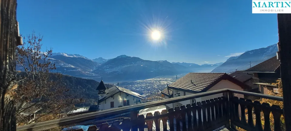 Zu Verkaufen: Reihenhaus mit 6,5 Zimmern im Duplex