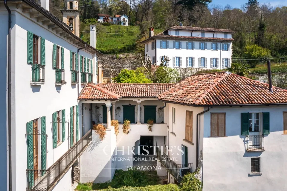 Villa Bonola - Résidence seigneuriale du 18e siècle sur le lac d'Orta