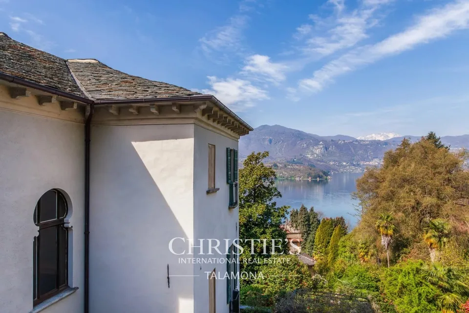 Villa Bonola ? Herrschaftliches Anwesen aus dem 18. Jahrhundert am Lago d'Orta – Foto 7 von 13