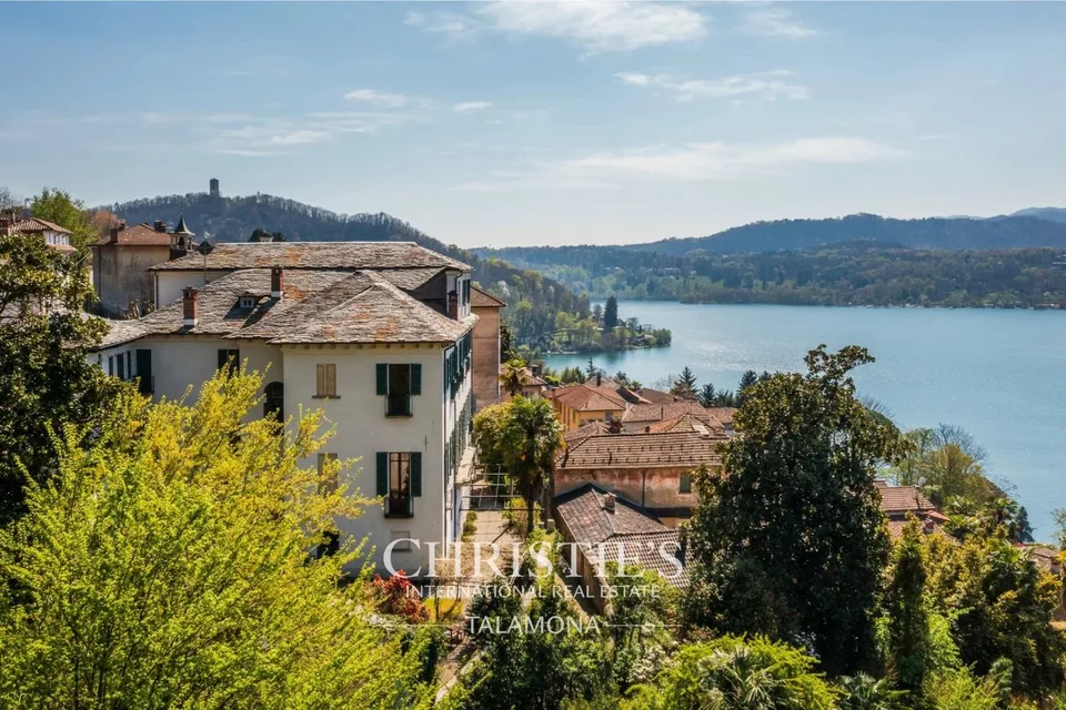 Villa Bonola ? Herrschaftliches Anwesen aus dem 18. Jahrhundert am Lago d'Orta – Foto 6 von 13
