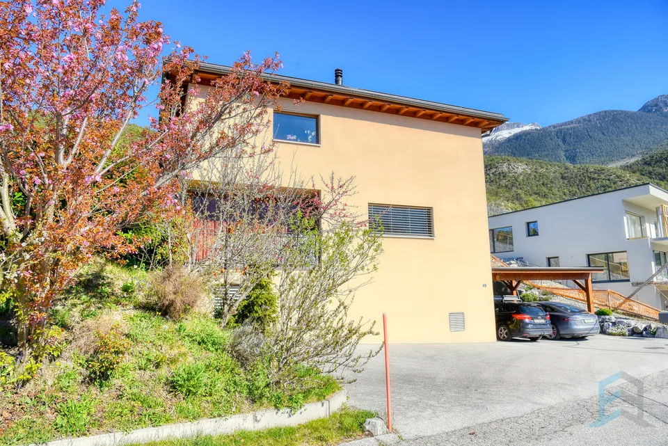 Exclusive Magnificent Detached Villa of 4.5 Rooms in the Heights of Miège – photo 13 of 13