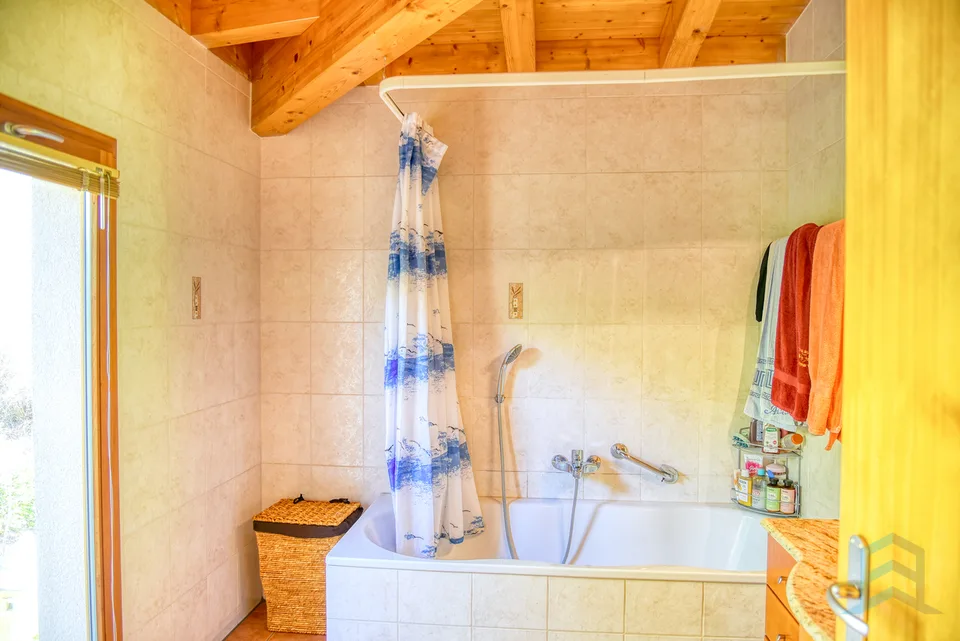 Exclusive Magnificent Detached Villa of 4.5 Rooms in the Heights of Miège – photo 9 of 13