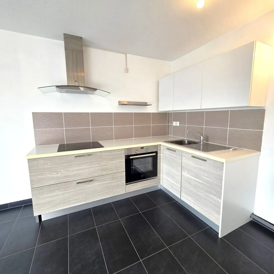 Appartamento di tre locali di 58,88m² vicino al centro del villaggio