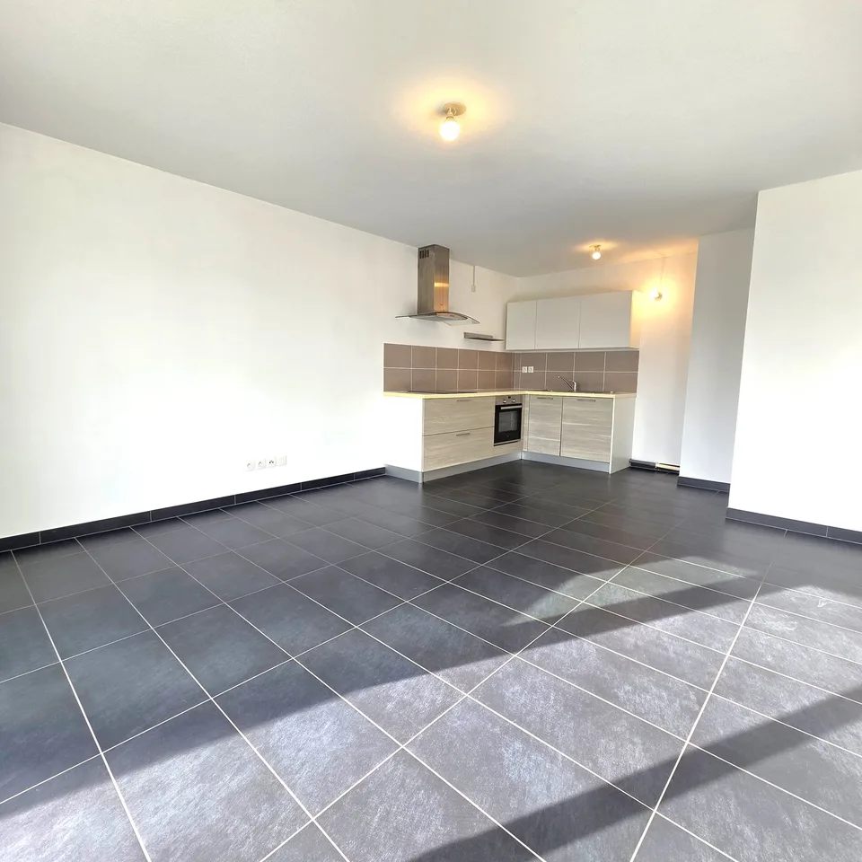 Appartamento di tre locali di 58,88m² vicino al centro del villaggio