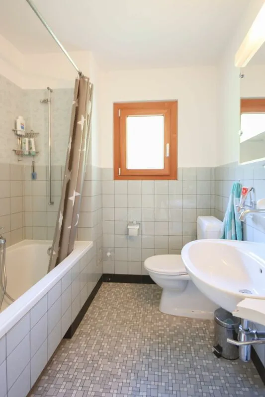 Casa vacanza su un grande terreno edificabile in una posizione tranquilla immersa nel verde – foto 10 di 14