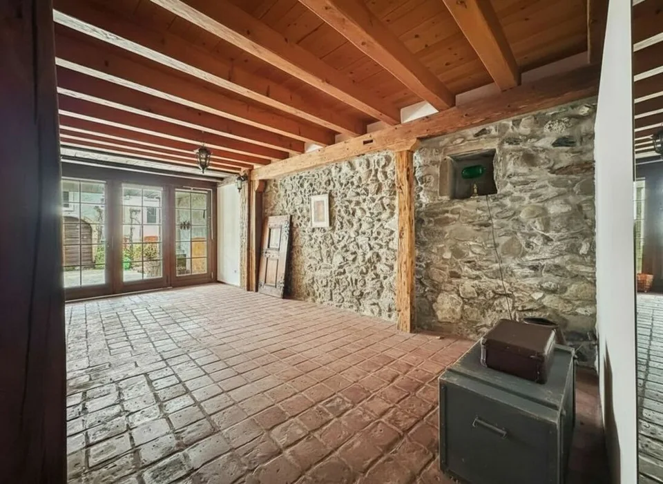 Wohnung in einem Triplex in einem schönen Winzerhaus