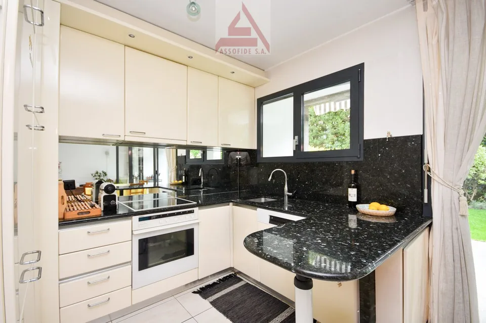 Appartamento duplex di 4.5 locali / 4.5-Zimmer-Maisonette-Wohnung