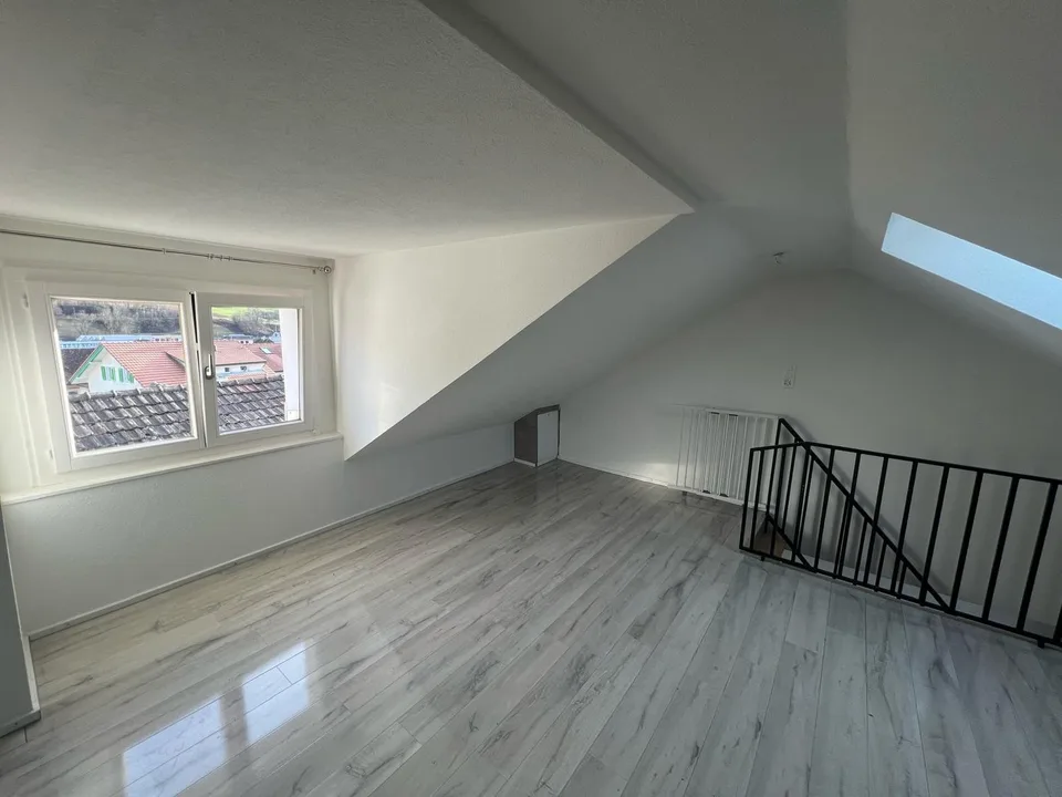 Charmanter Mietshaus mit 2 Wohnungen